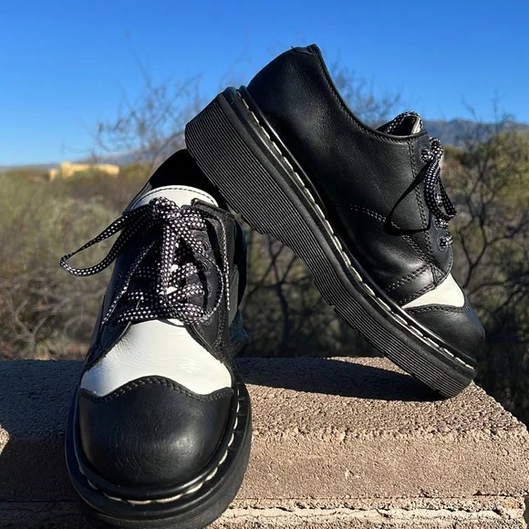 🏴Dr. Martens MIE Vintage Black & White Chunky Platform Oxfords UK 5 - Picture 4 of 17